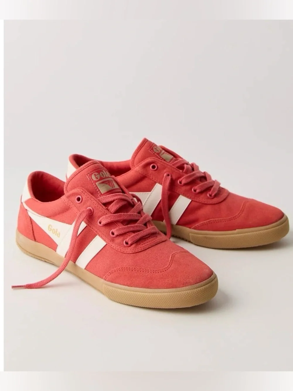 NWT Gola Badminton Court Sneakers Size 8 Women’s